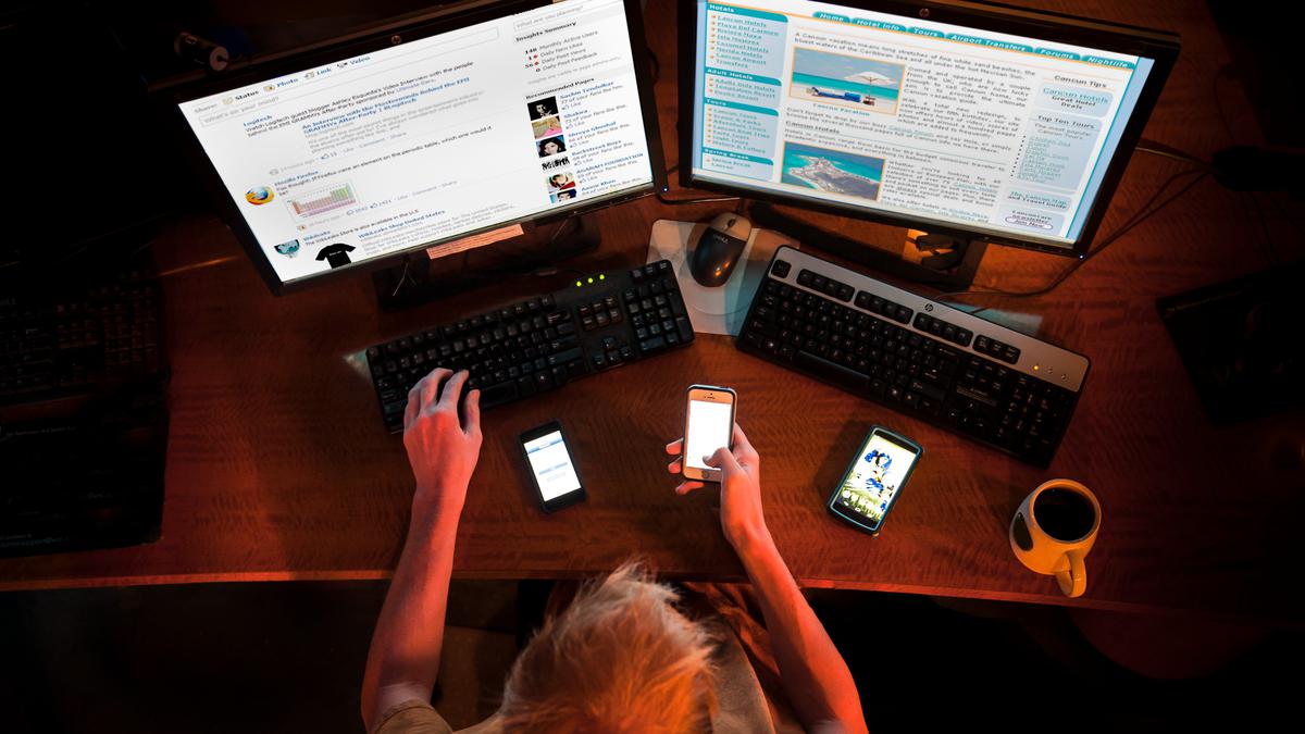 10 best ways to overcome Internet addiction?